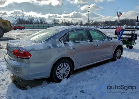 2014 Volkswagen Passat S from USA, damaged, VIN 1VWAT7A3XEC094873